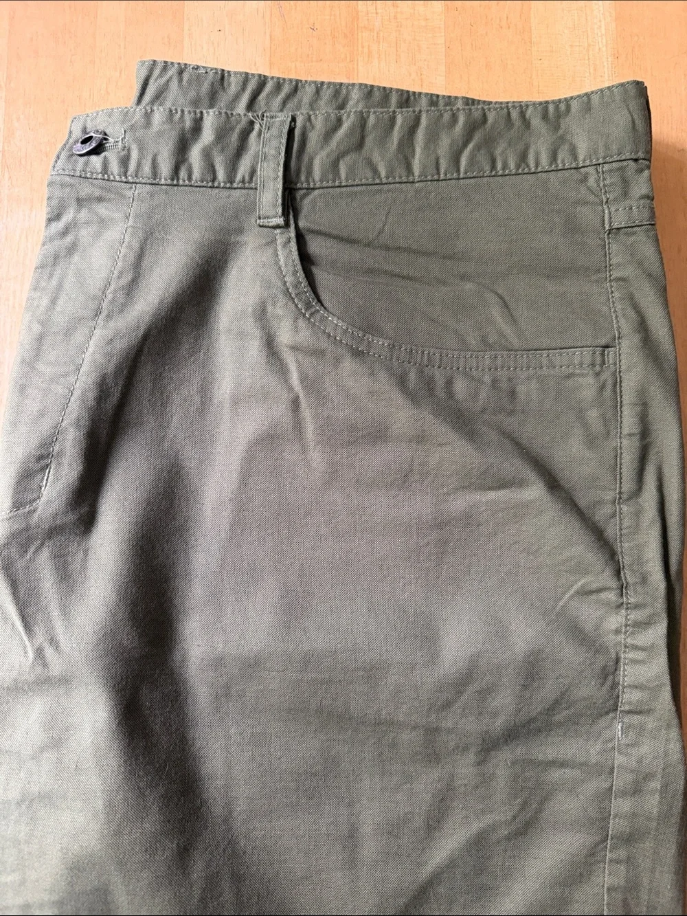 The North Face Men's Olive Cargo Pants - Military Green